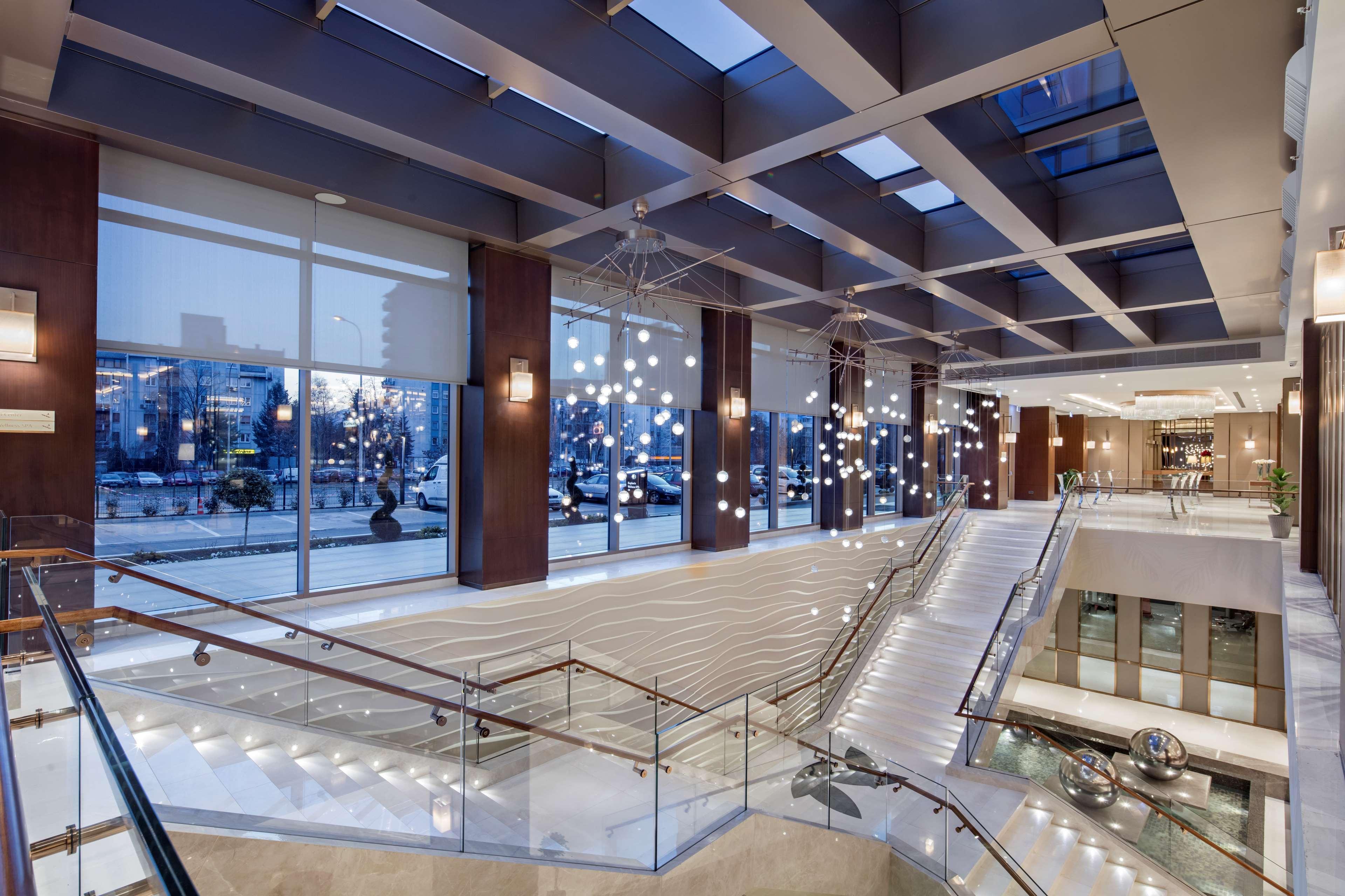 Doubletree By Hilton Skopje Hotel Bagian luar foto The interior of the hotel